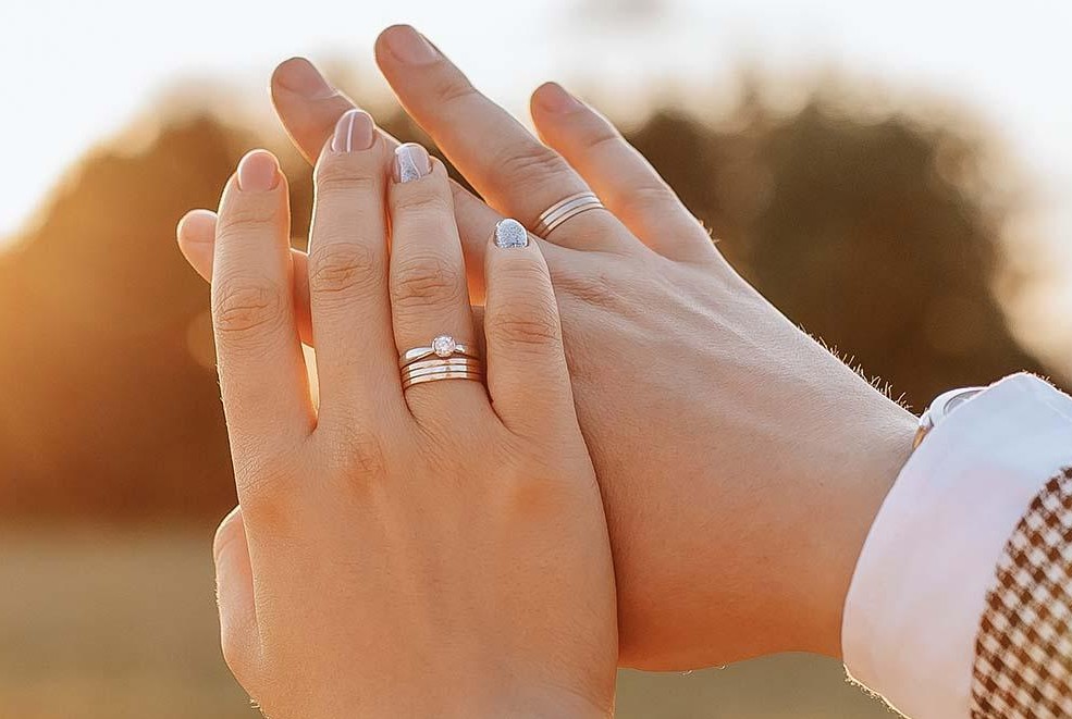 Wedding Ring and Engagement Ring Set: How to Choose the Perfect Match